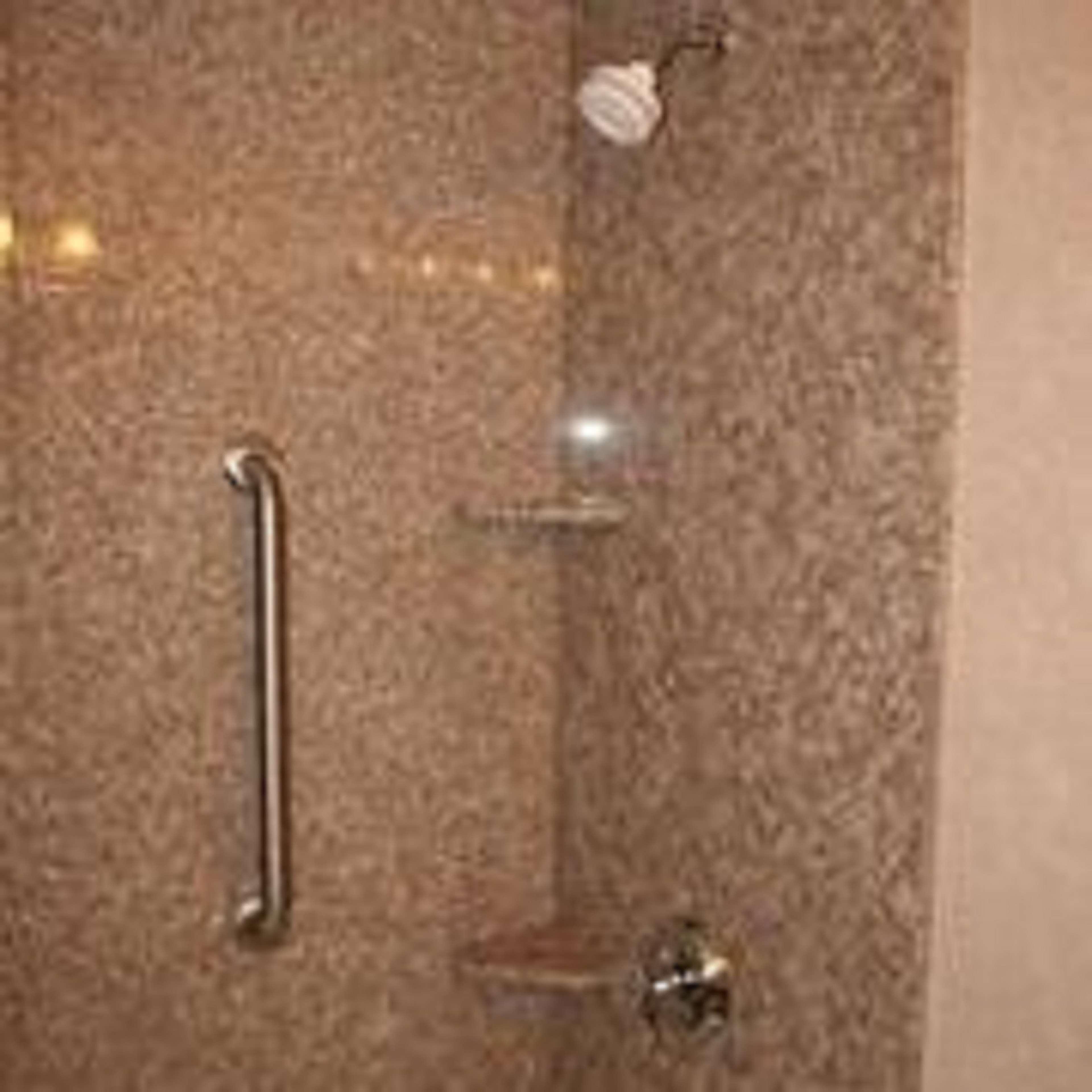 Best Western Plus Portsmouth Hotel & Suites Exterior photo