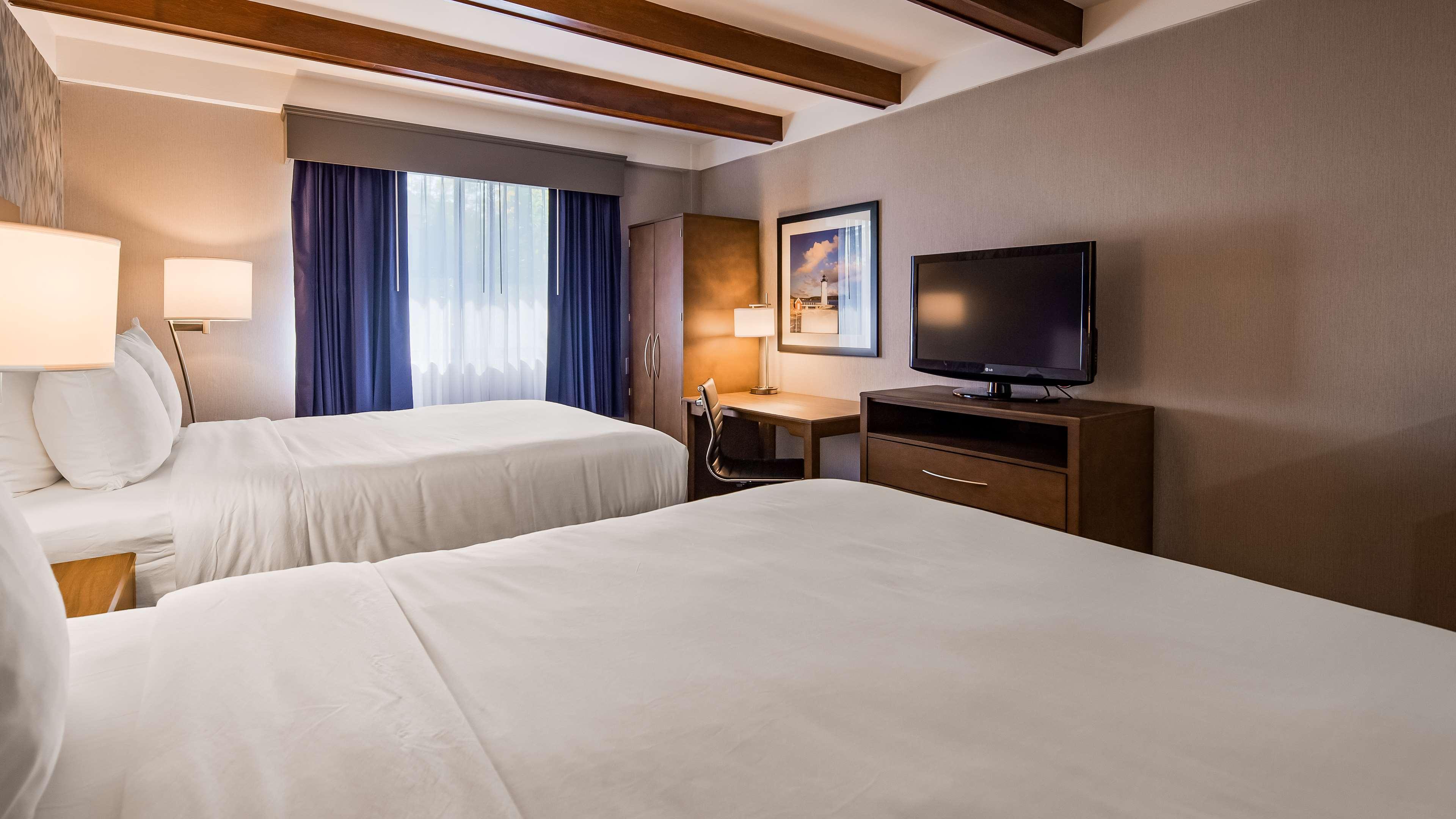 Best Western Plus Portsmouth Hotel & Suites Exterior photo
